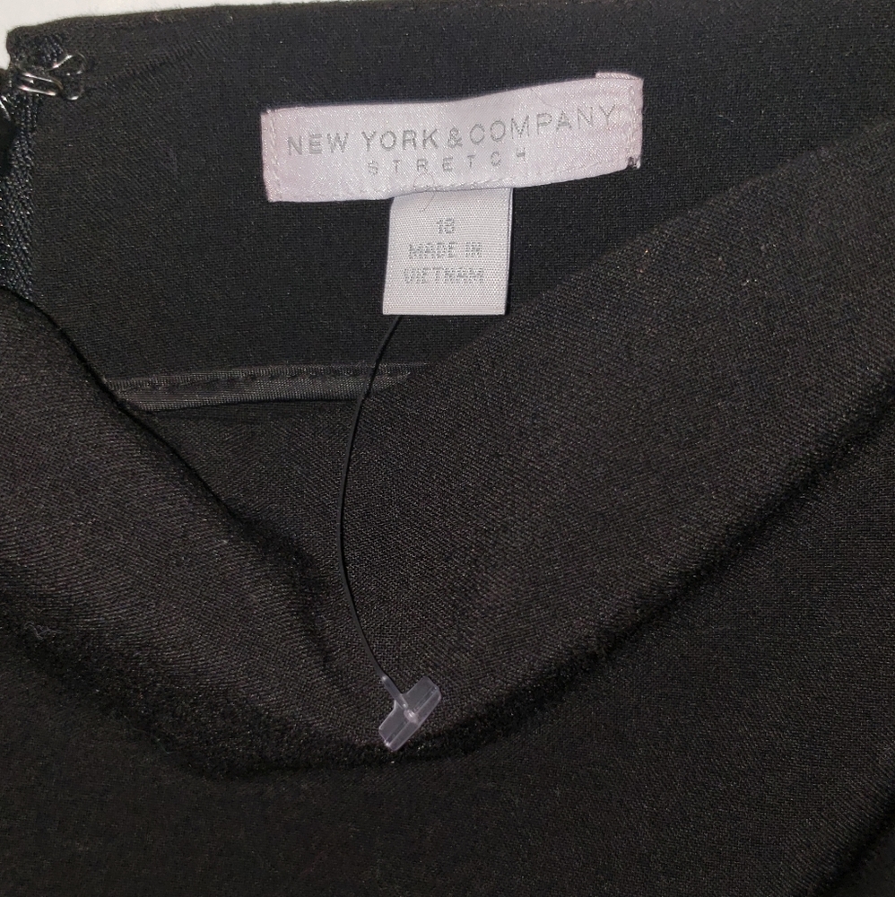 Skirt - Picture 2 of 2